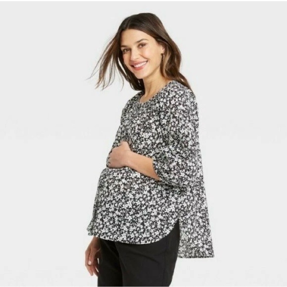 The Nines‎ by HATCH Black and White Floral Maternity Blouse Size M